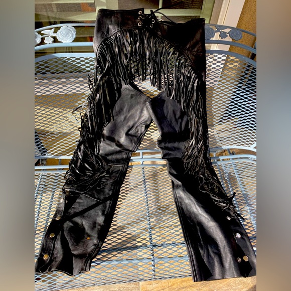 Ladies redline leather chaps - Picture 1 of 3
